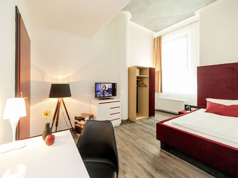 Impression aus der Bar und Lounge des artHOTEL Magdeburg