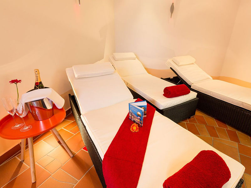 Bild 3 des artHOTEL Magdeburg, Ihrem Hotel in Magdeburg Impression aus dem artHOTEL und der Grünen Zitadelle Magdeburg